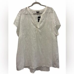 NWT Torrid Romantic White Sheer Floral Burnout Mesh Women's Blouse Size 3 FLAW